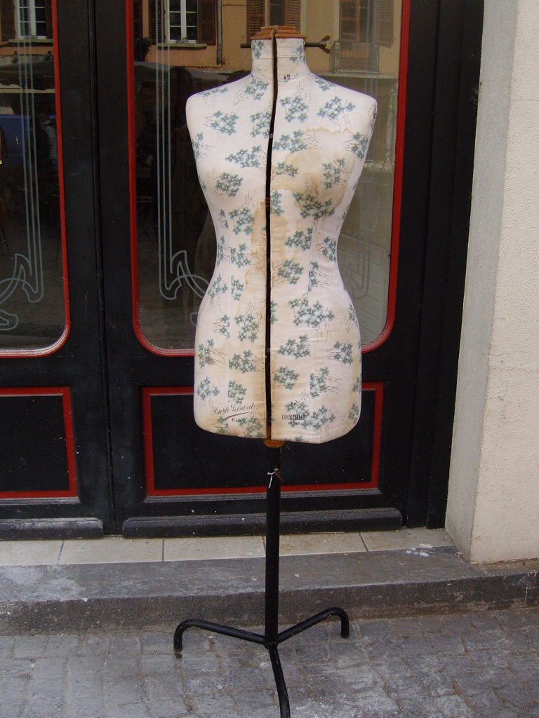 Mannequin De Couturière Modèle D'enfant